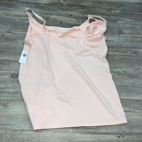 Old  navy tank - Picture 3 of 3